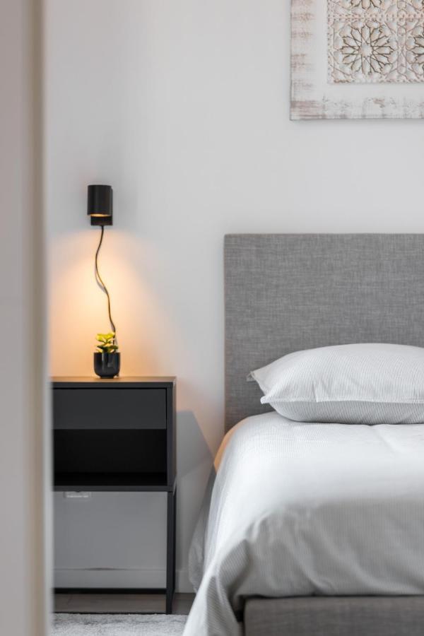 3 Fodere - Magnifique 2 Pieces - Quartier Du Port - Dernier Etage Apartman Nizza Kültér fotó
